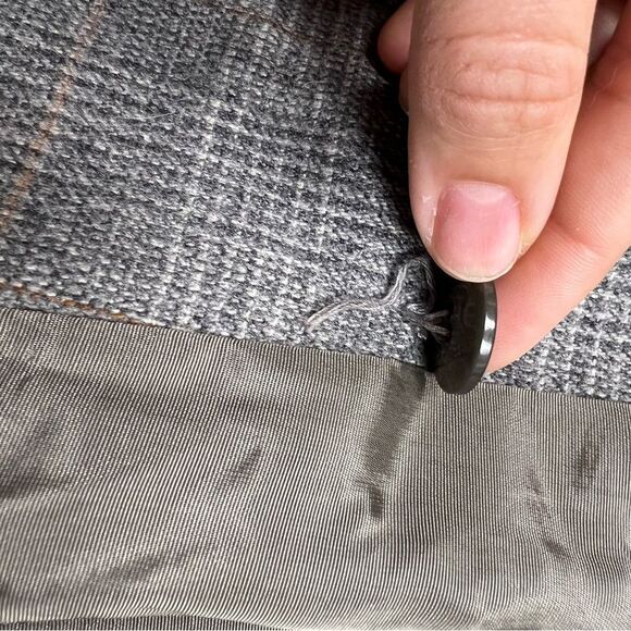 Vintage ILGWU 60's Grey Plaid Wool Blazer - Picture 10 of 15